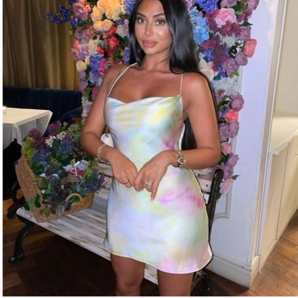 Zara Pastel Satin Dress - Picture 14 of 15
